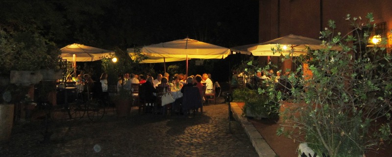 Giovedì 23 luglio 2015  Ristorante Casale Tor Di Quinto